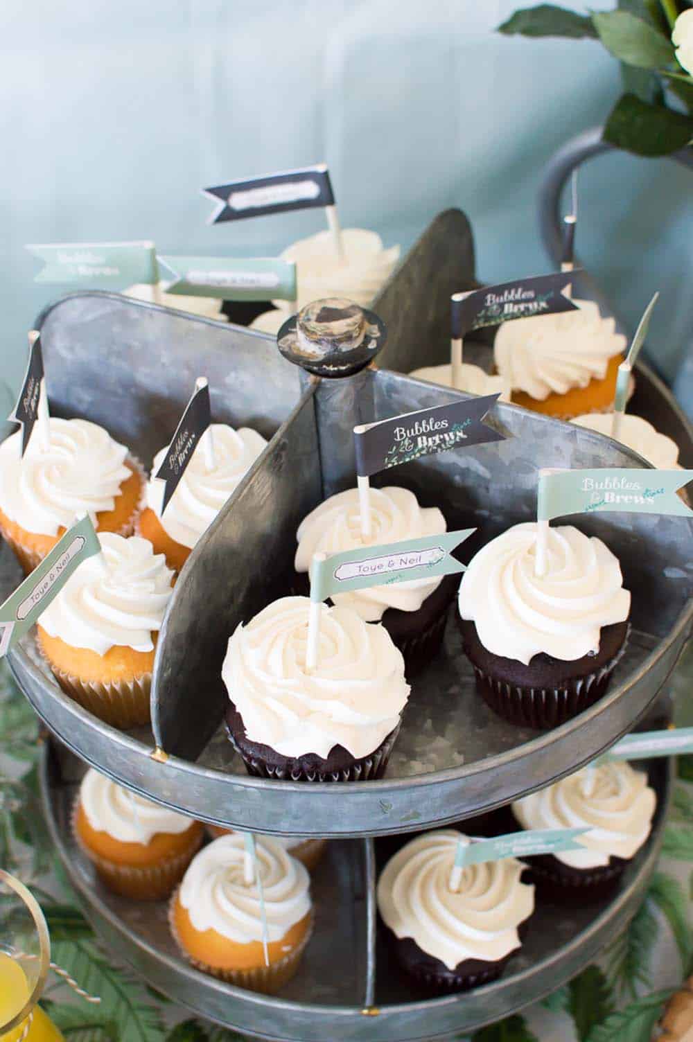bridal shower cupcakes display