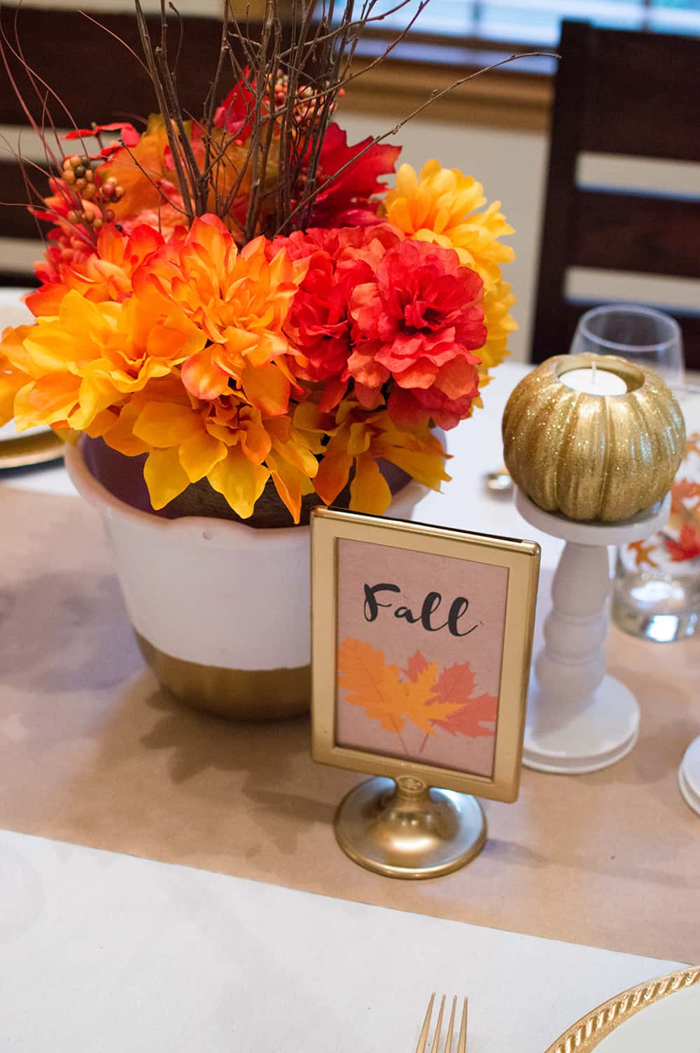 Fall Tablescape Floral Centerpiece and Sign for Thanksgiving Table