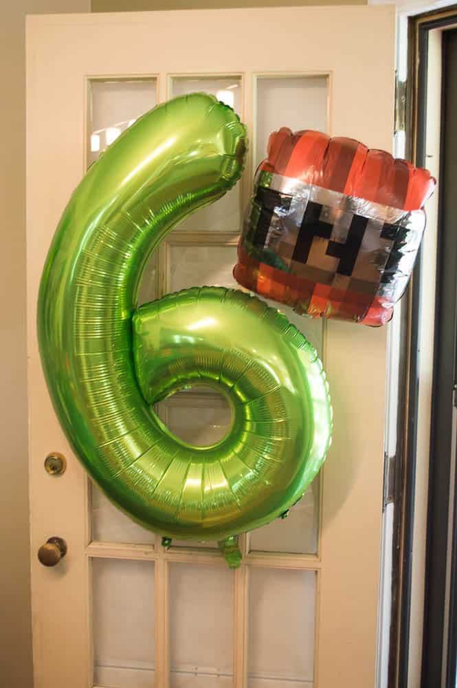 TNT Minecraft party balloon